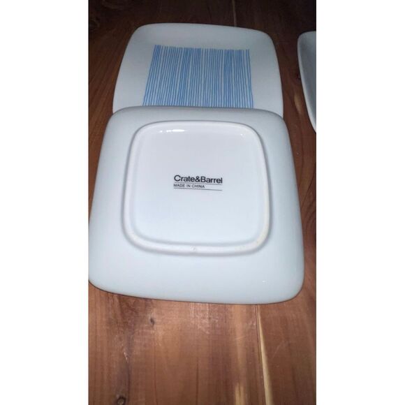 4 Crate and Barrel Cocktail Plates - Picture 5 of 5